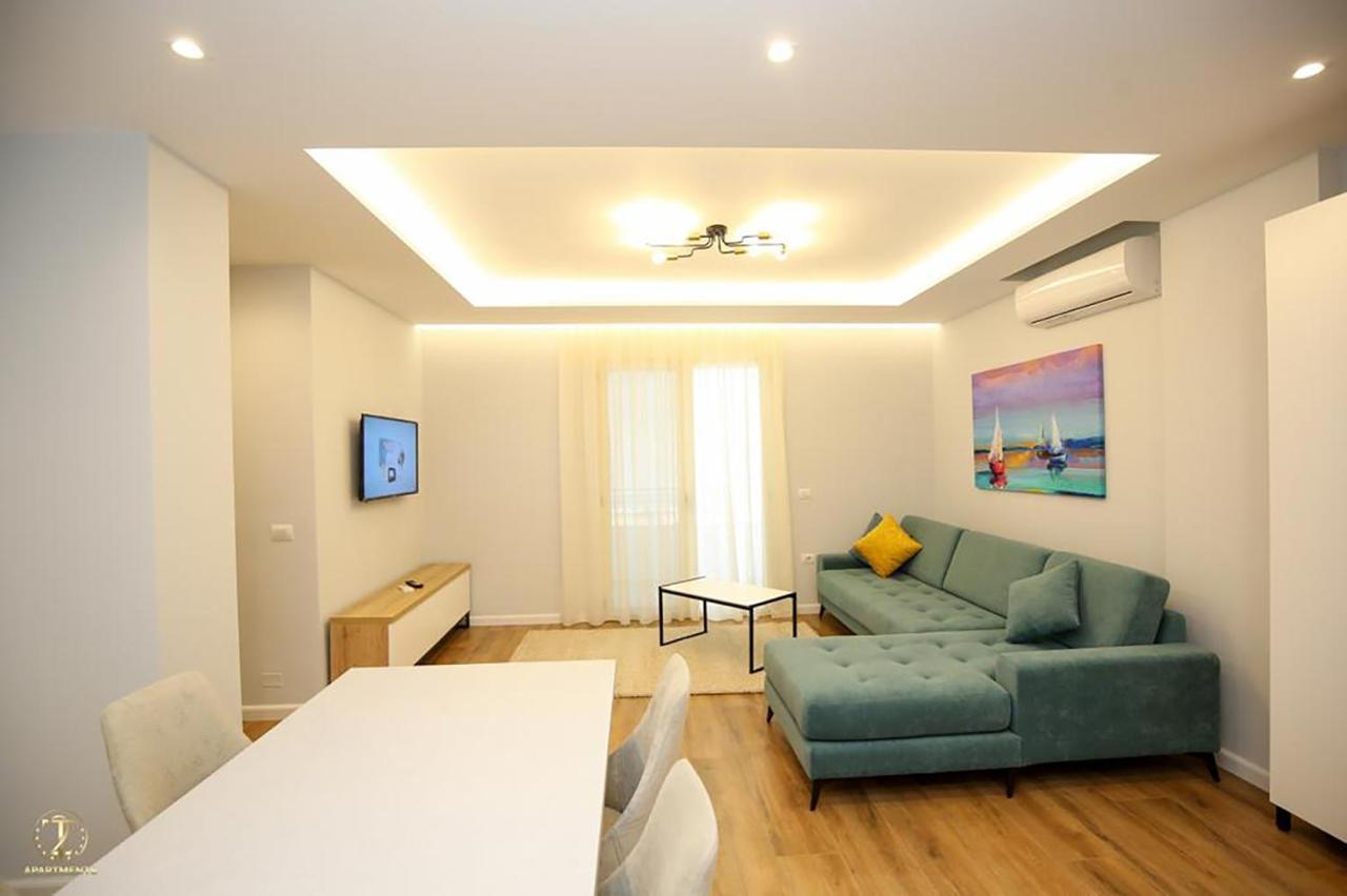 T2 City Apartments Vlora Kültér fotó